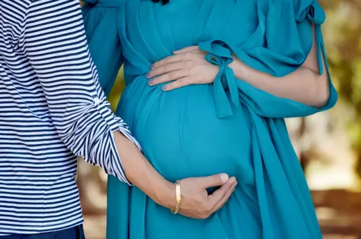 Wanneer moet u uw arts bellen: zwangerschapswaarschuwingen die u niet mag negeren
